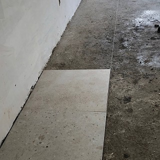 Proceso de colocación de piso en terraza